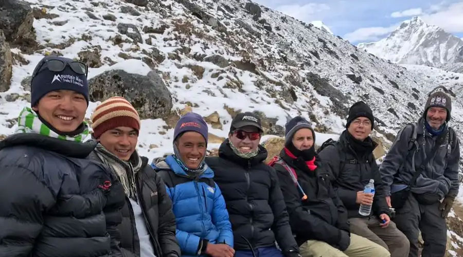 Camera Battery Charging Access during Everest Base Camp Trek (Updated 2026/2027)