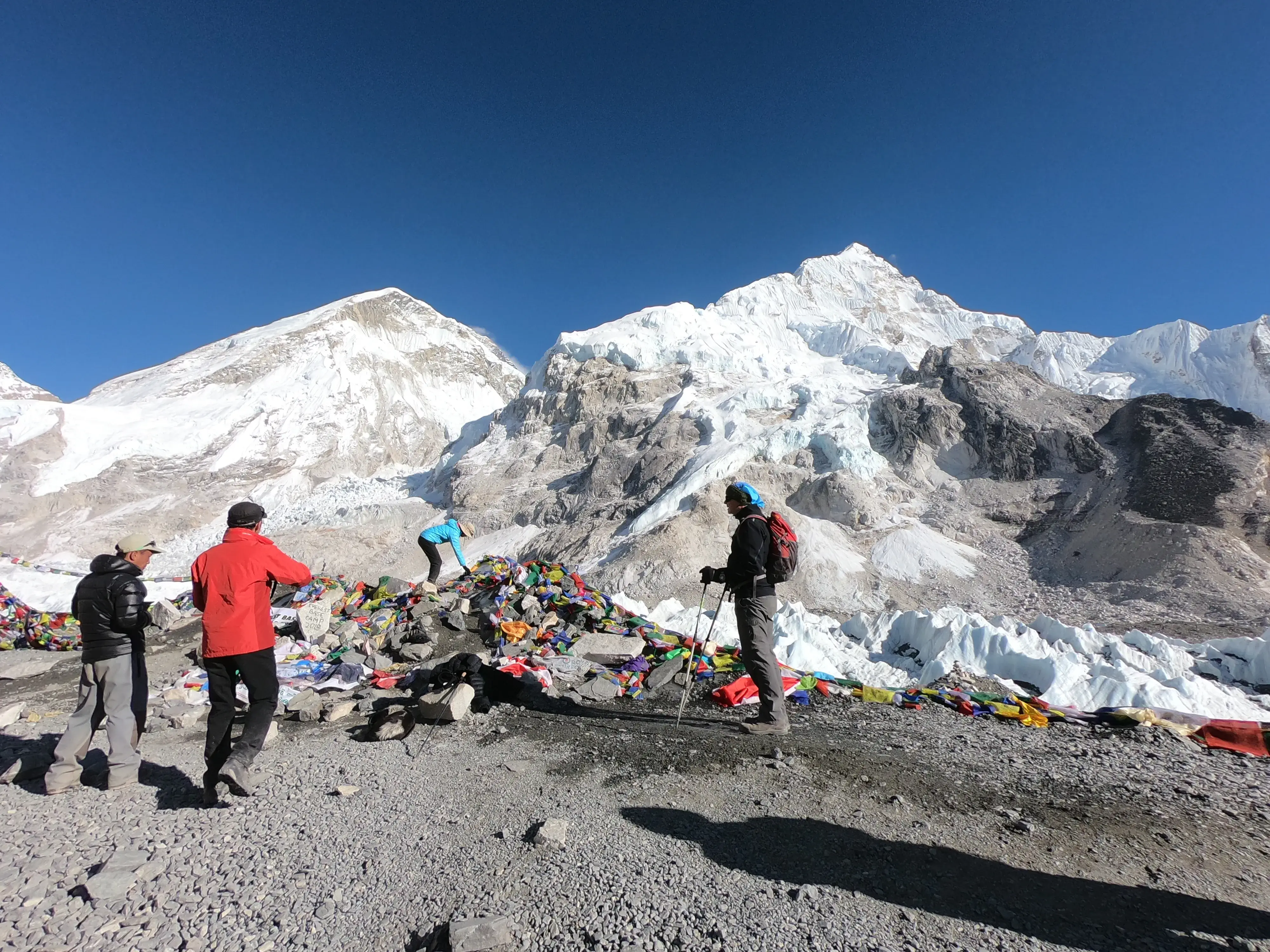 Trekking in Nepal in April - Nepal weather in April 2022-23-24