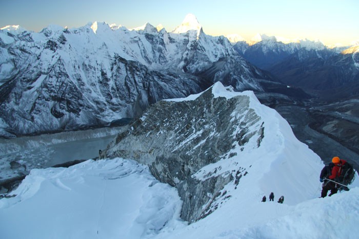 Book Pisang Peak Climbing